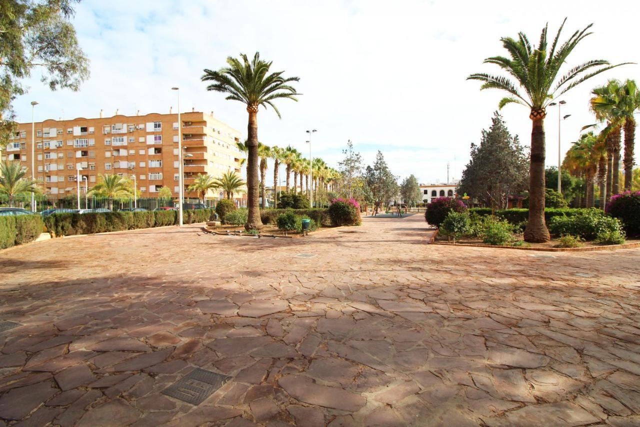 Global Properties, Los Claveles - Practico Apartamento Con Wifi En Пуэтро-де-Сагунто Экстерьер фото